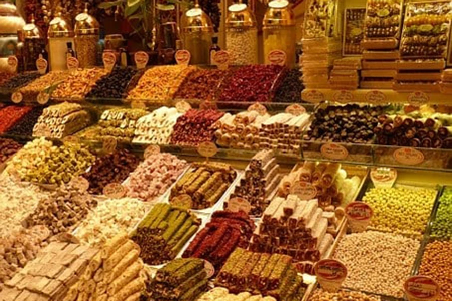 Tour Della Turchia Bazar