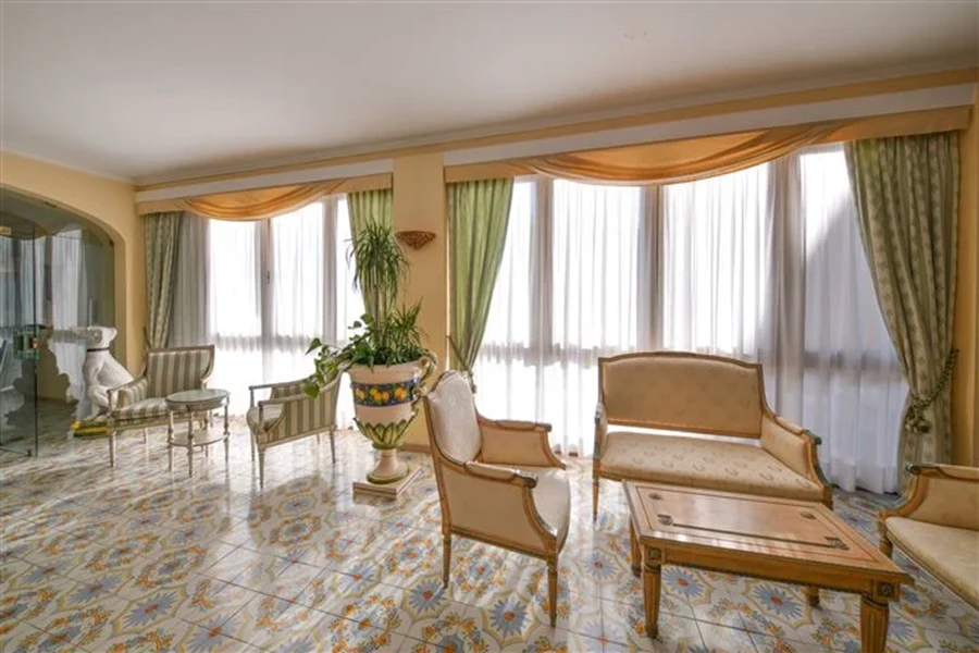 Hall hotel Augusto Ischia