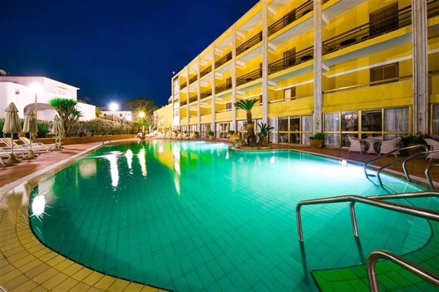 Terme Hotel Augusto Ischia (2)