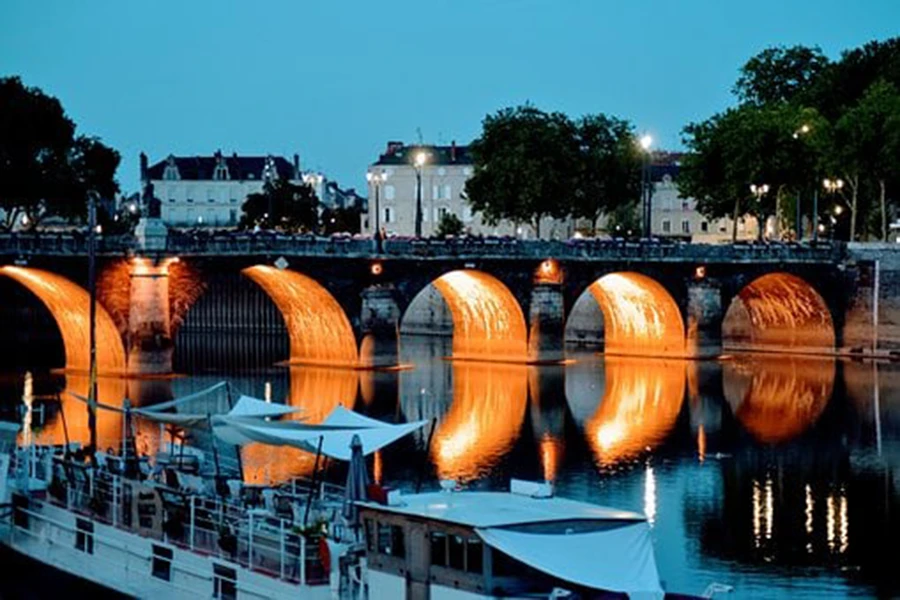 Francia Ponte