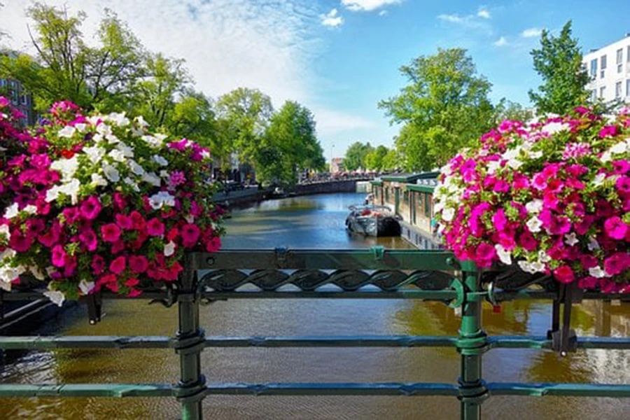 Tour in Europa Belgio & Olanda canale