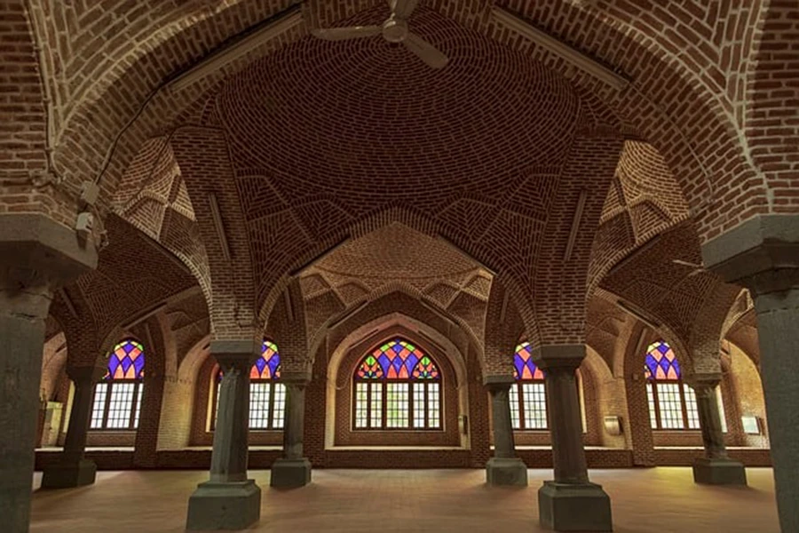 Tour in Azerbaijan & Georgia moschea (3)
