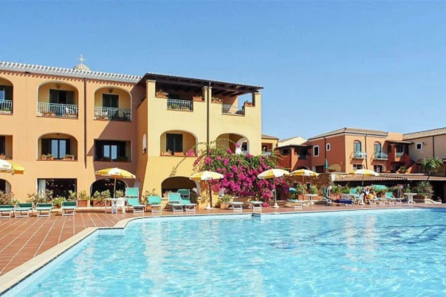 Torre Moresca piscina (3)