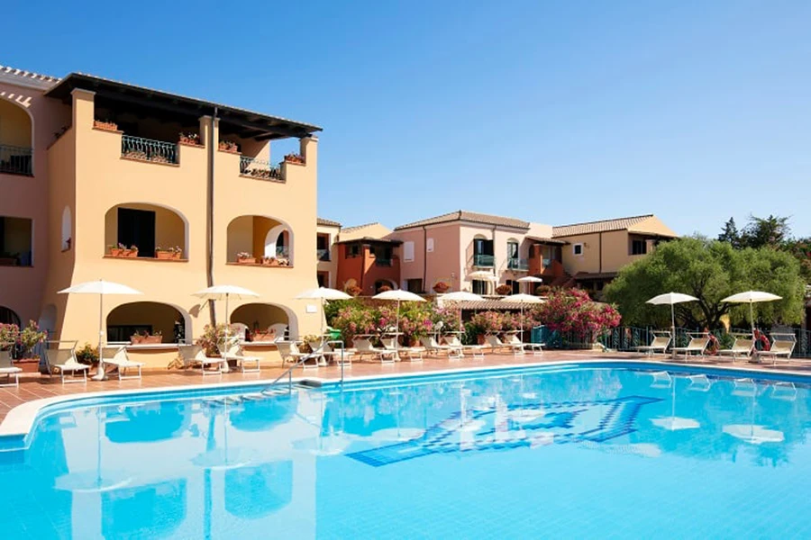 Torre Moresca piscina