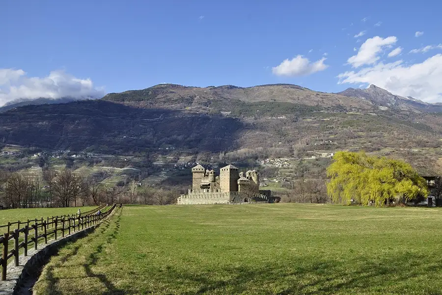 castello di fenis